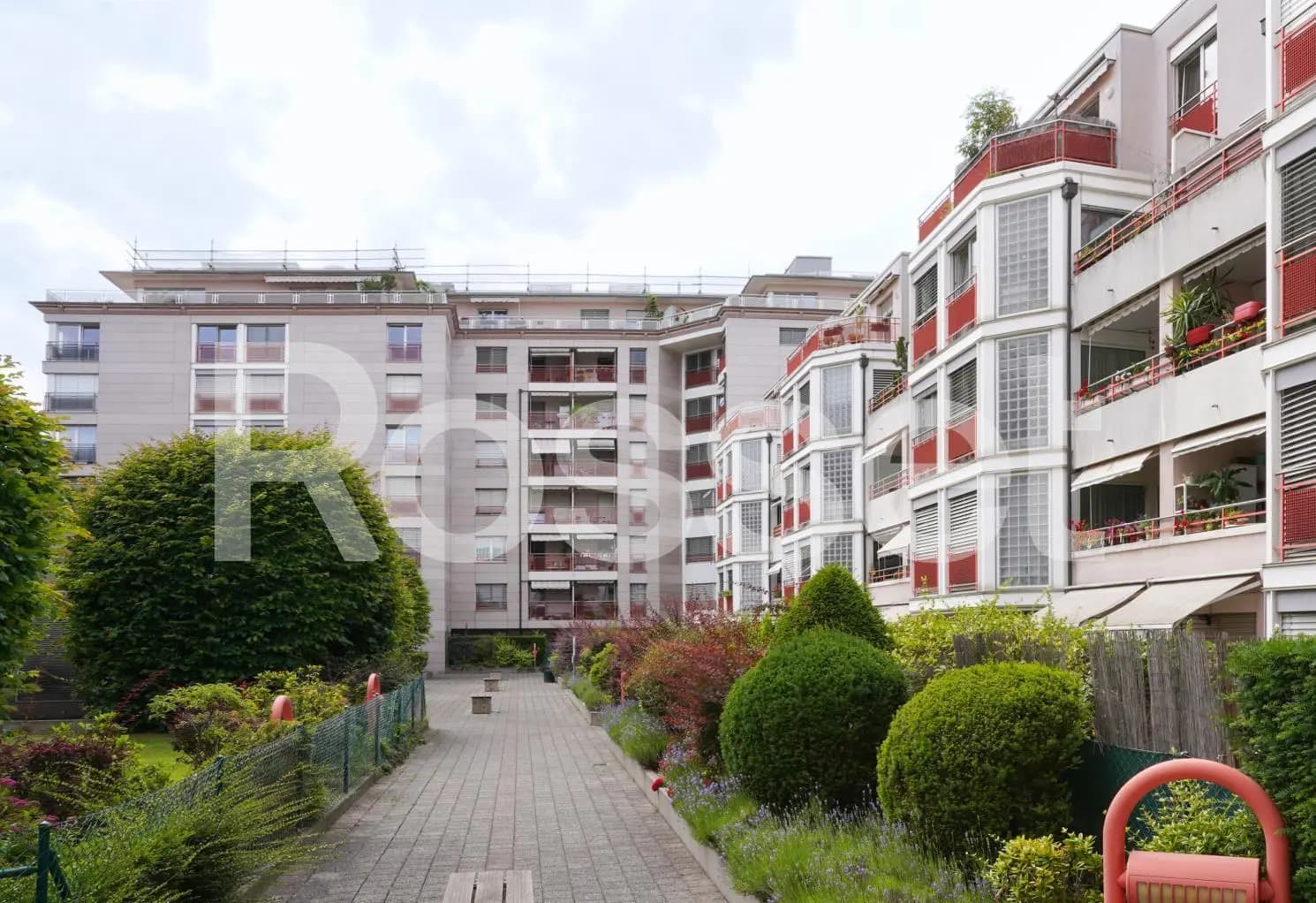 Genève, Genève centre, Rue Dizerens 14