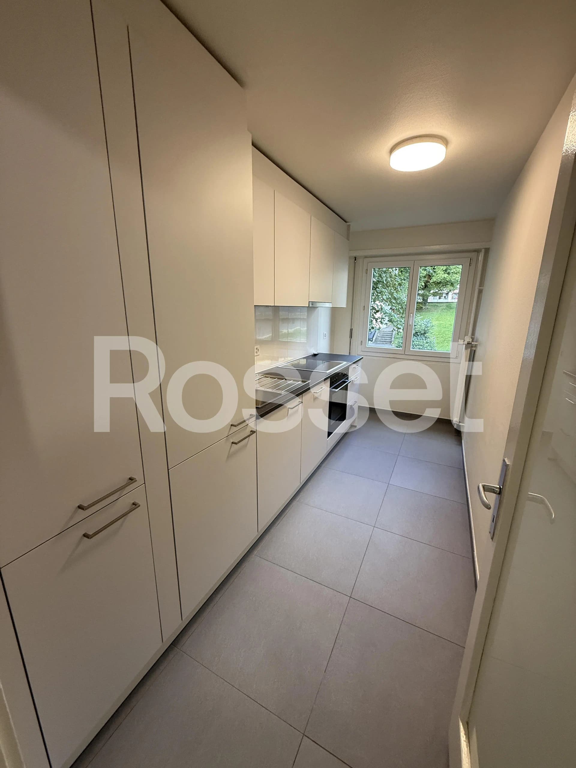 Lausanne, Lausanne Nord, Avenue de la Vallonnette 22