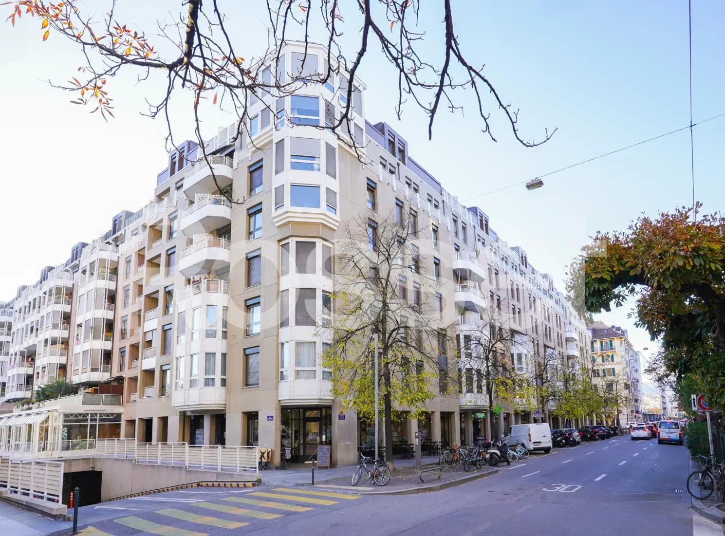 Genève, Genève centre, Boulevard Carl-Vogt 72-92 - Image 1