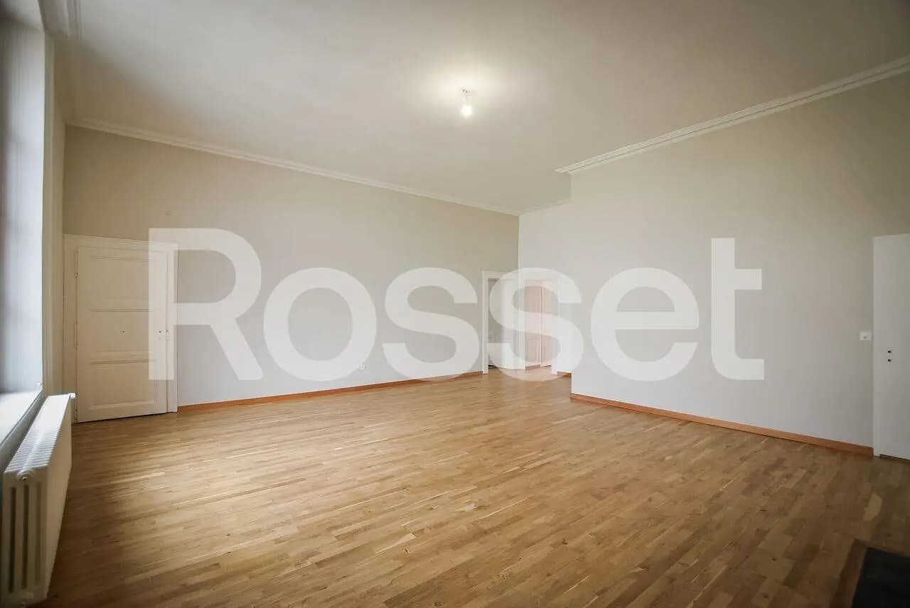 Genève, Genève centre, Rue Verdaine 9 - Image 1