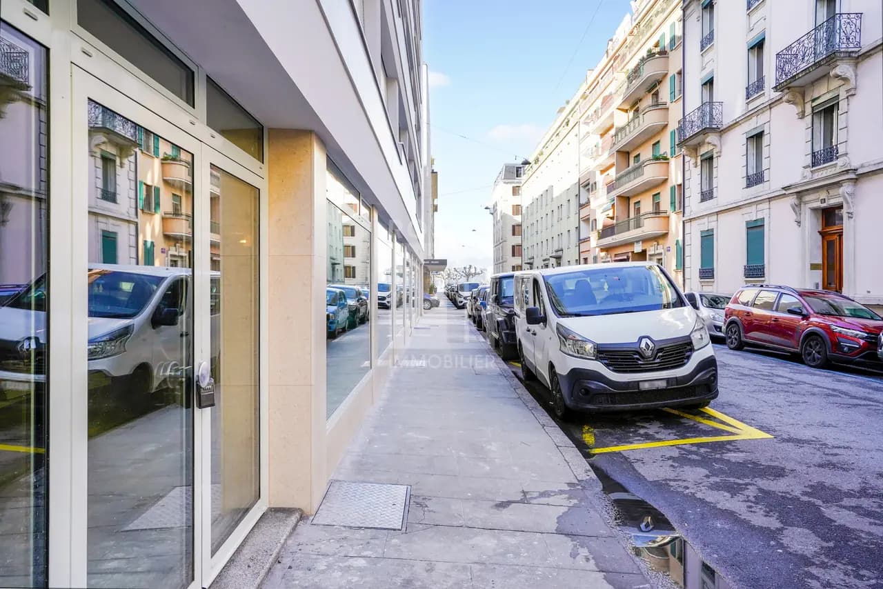 Genève, Eaux-Vives, Rue Du-Roveray 16 - Image 3