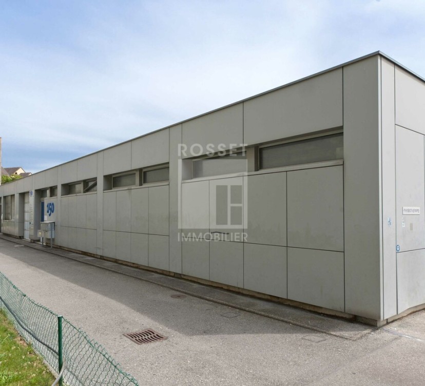 Bureaux d\'env. 105 m² au rez-de-chausséeOffices of approx. 105 m² on first floor