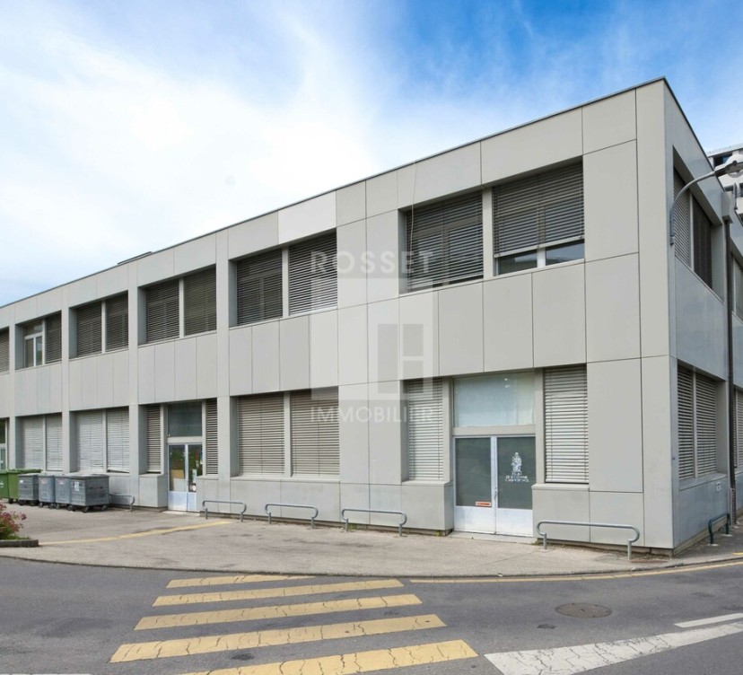 Bureaux d\'env. 105 m² au rez-de-chausséeOffices of approx. 105 m² on first floor