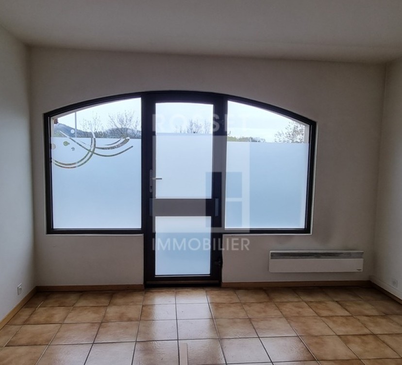 Grande surface commerciale de 70m2