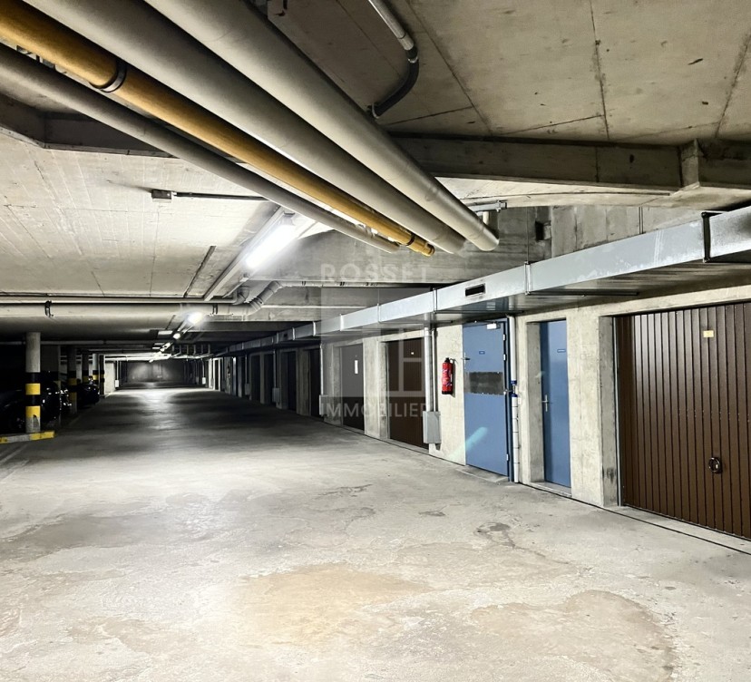 Bureaux d\'env. 59 m² au 1er étageOffices of approx. 59 m² on 1st floor