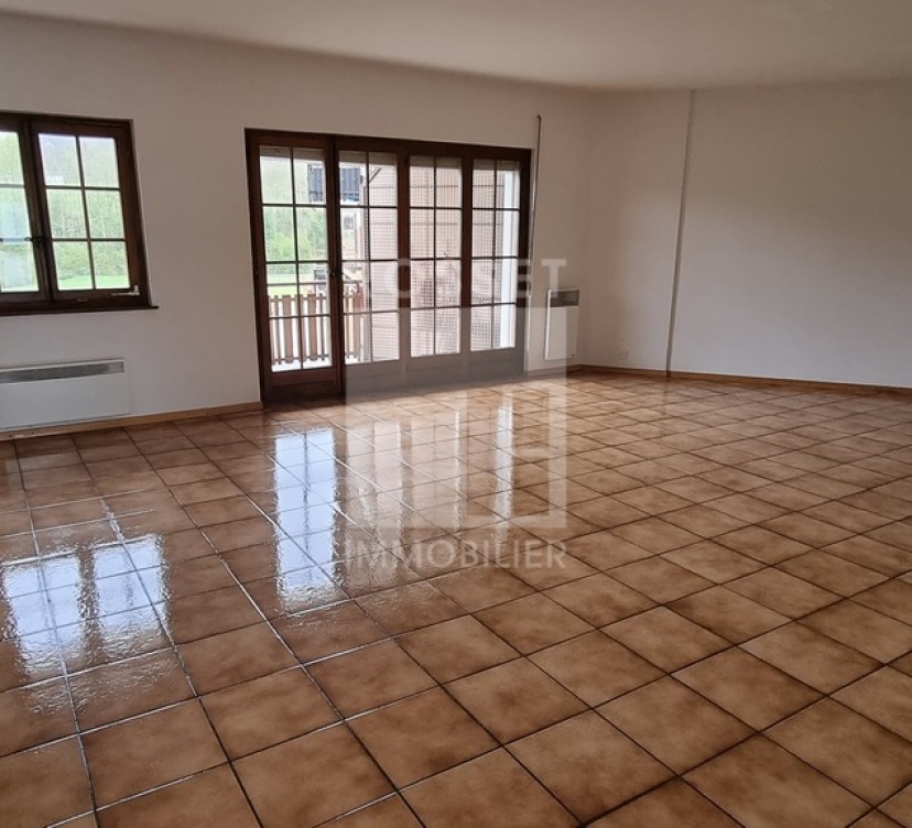 Grande surface commerciale de 70m2