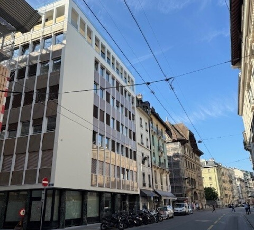 Bureaux d\'env. 236 m² au 5ème étageOffices of approx. 236 m² on the 5th floor