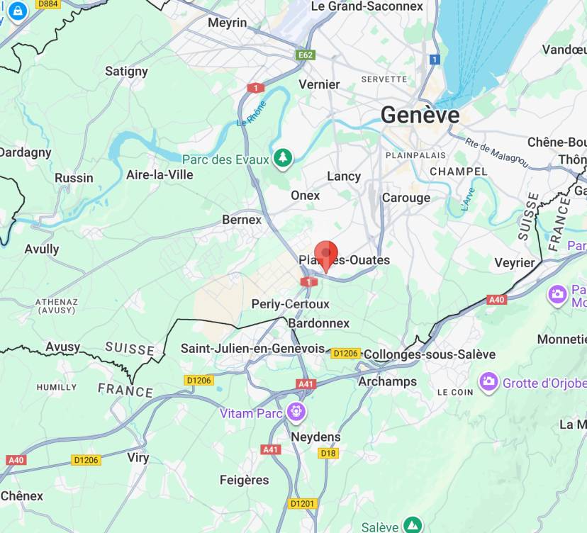 Maison mitoyenne de 8 pièces à louer à Plan-les-Ouates