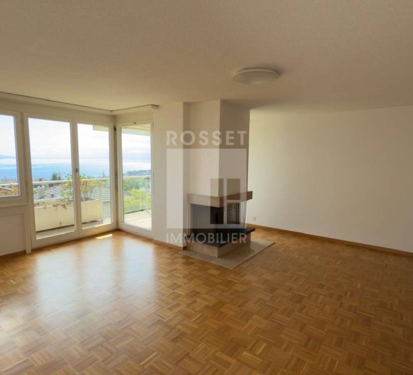Superbe appartement de 4.5 pièces avec belle vue lac