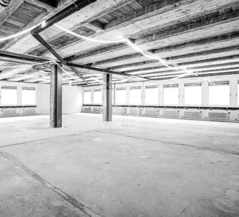 Bureaux d\'env. 241 m² au 5ème étageOffices of approx. 241 m² on the 5th floor