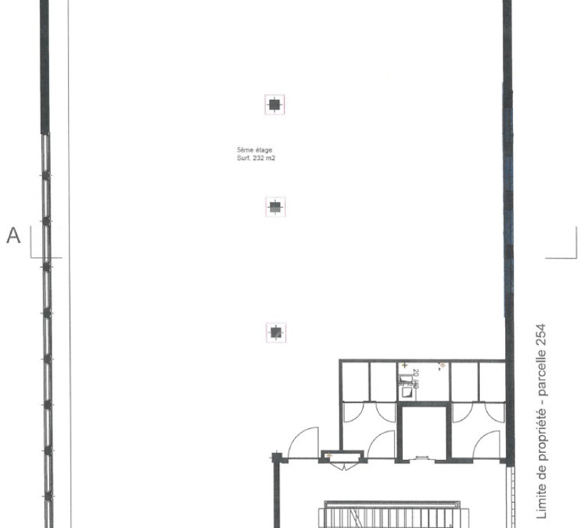 Bureaux d\'env. 236 m² au 5ème étageOffices of approx. 236 m² on the 5th floor