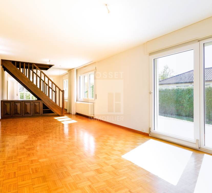 Jolie villa mitoyenne à Vessy