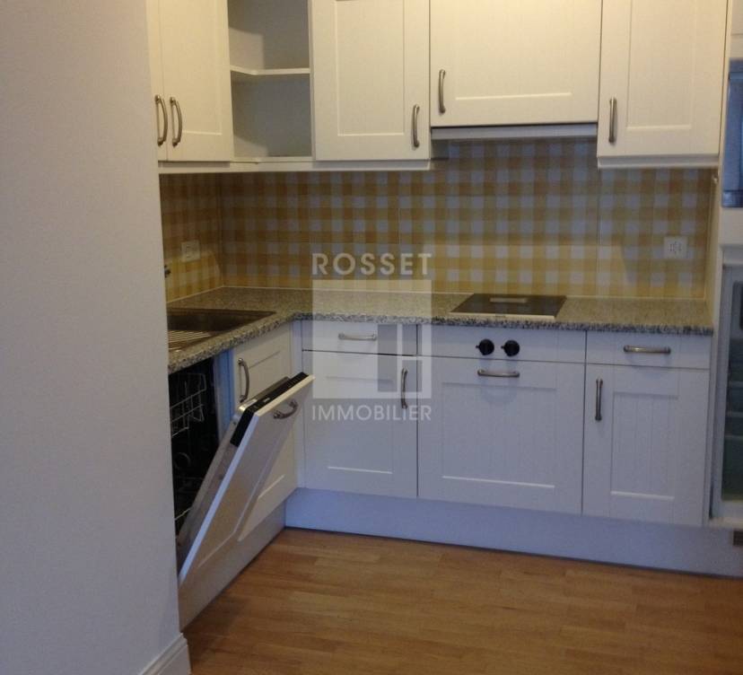 Appartement de 2 pièces au rez-de-chaussée