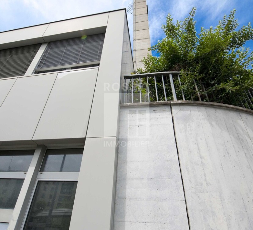 Bureaux d\'env. 273 m² au rez-de-chausséeOffices of approx. 273 m² on first floor