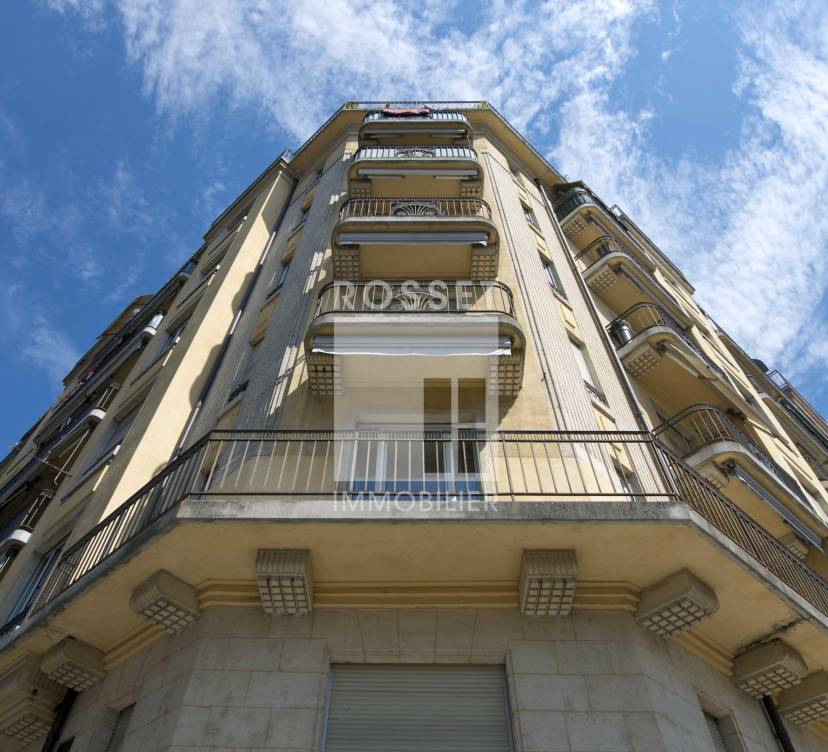 Appartement de 4 pièces au rez-de-chaussée 