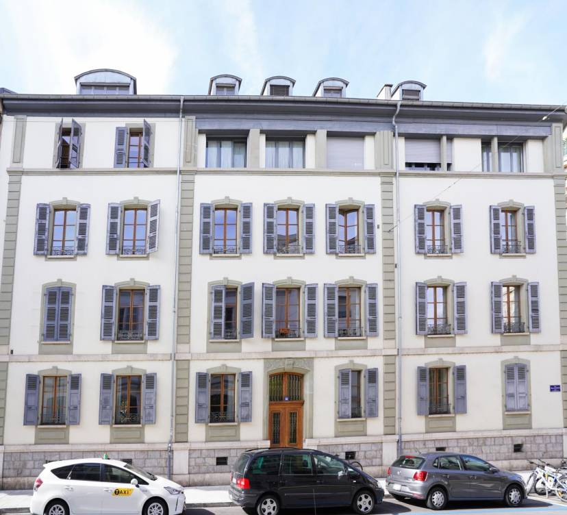 Appartement 5 pièces au 1er étage