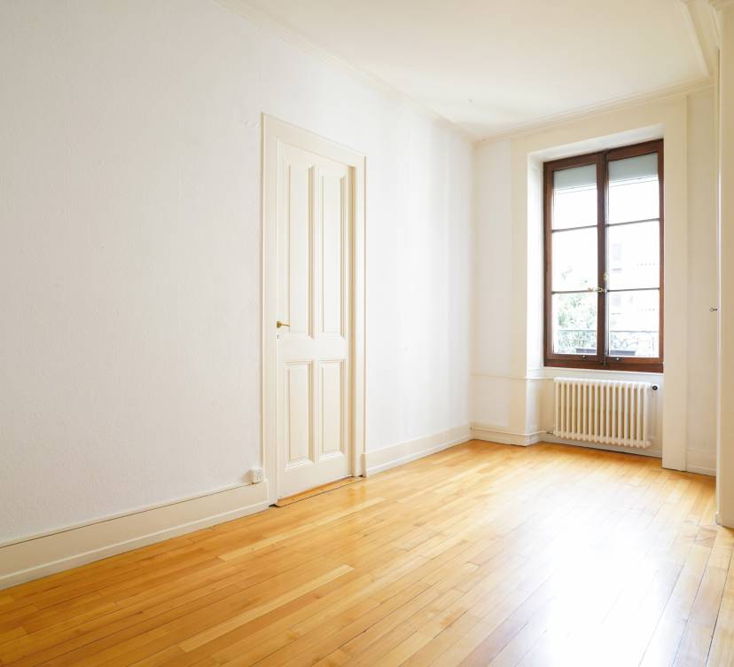 Appartement 5 pièces au 1er étage