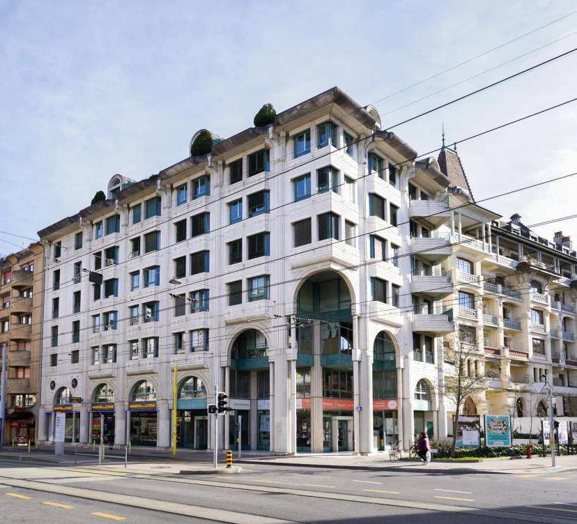 Appartement de 4 pièces au 6ème étage d\'env. 112 m2