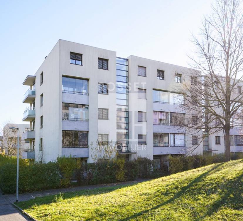 PLACE DE PARKING A LOUER EN SOUS-SOL