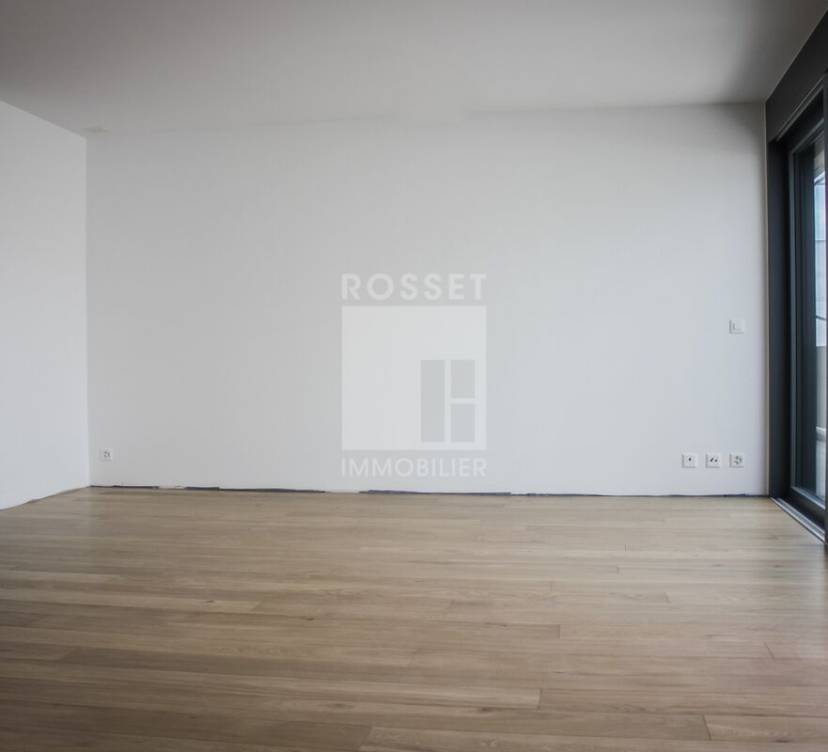Appartement attique de 3.5 pièces au 6ème étage