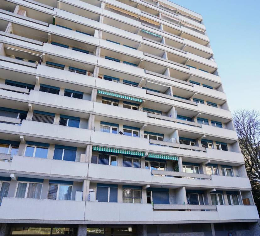 Appartement de 3 pièces au 2ème étage avec balcon 