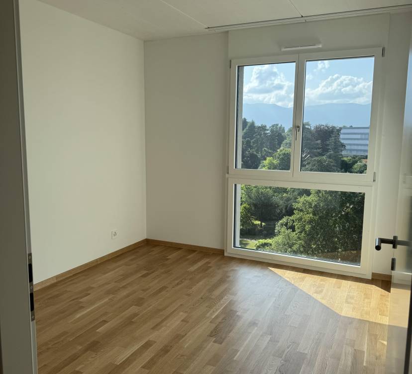 Appartement neuf de 5 pièces en surélévation au 7ème étage 