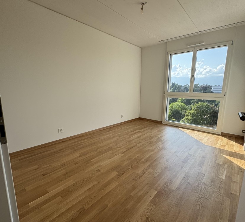 Appartement neuf de 5 pièces en surélévation au 7ème étage 
