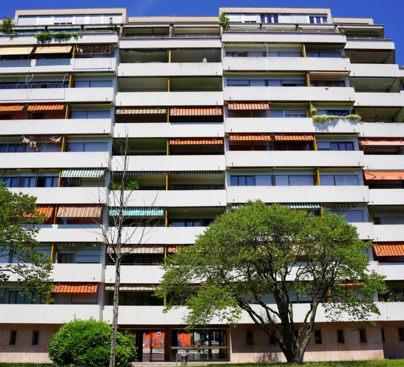 Appartement de 6 pièces traversant au 6ème étage
