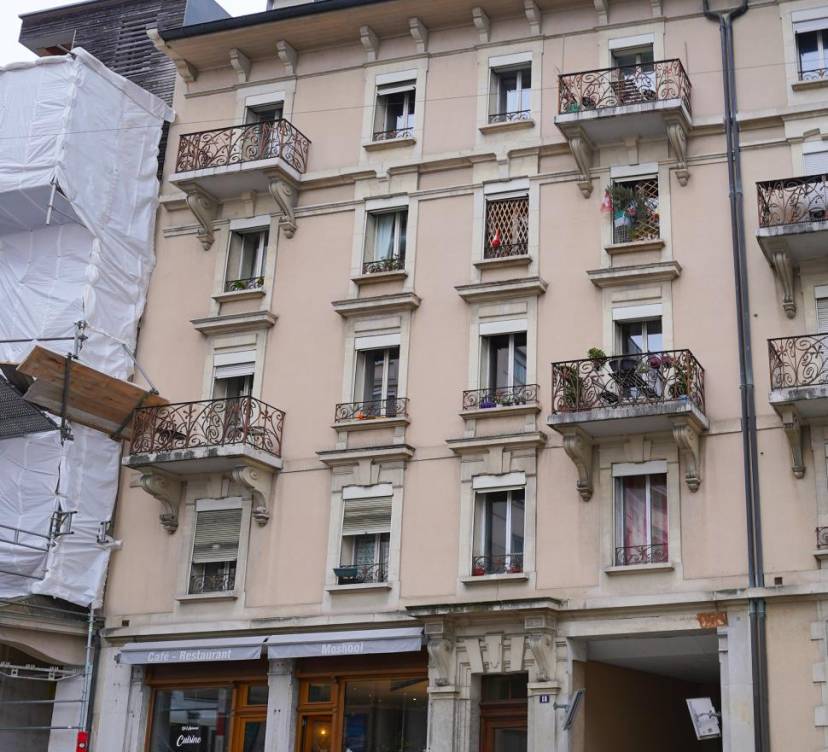 Appartement de 3 pièces au 5ème étage