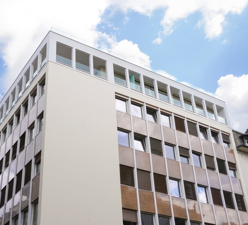 Rare à la location, magnifique appartement au coeur de la ville