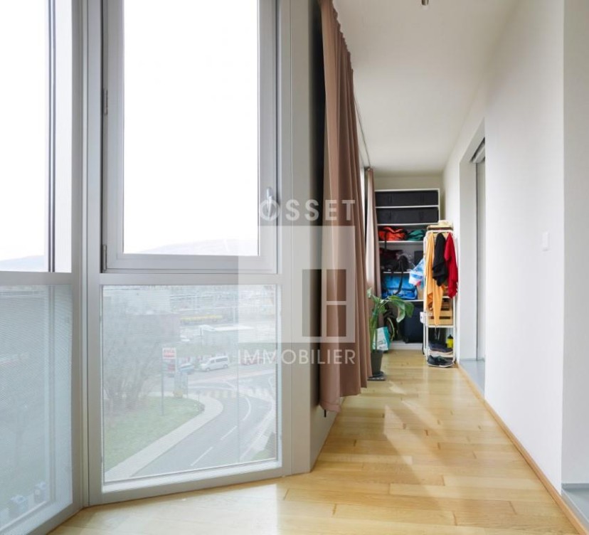 Appartement de 5 pièces au 3ème étage avec ascenseur