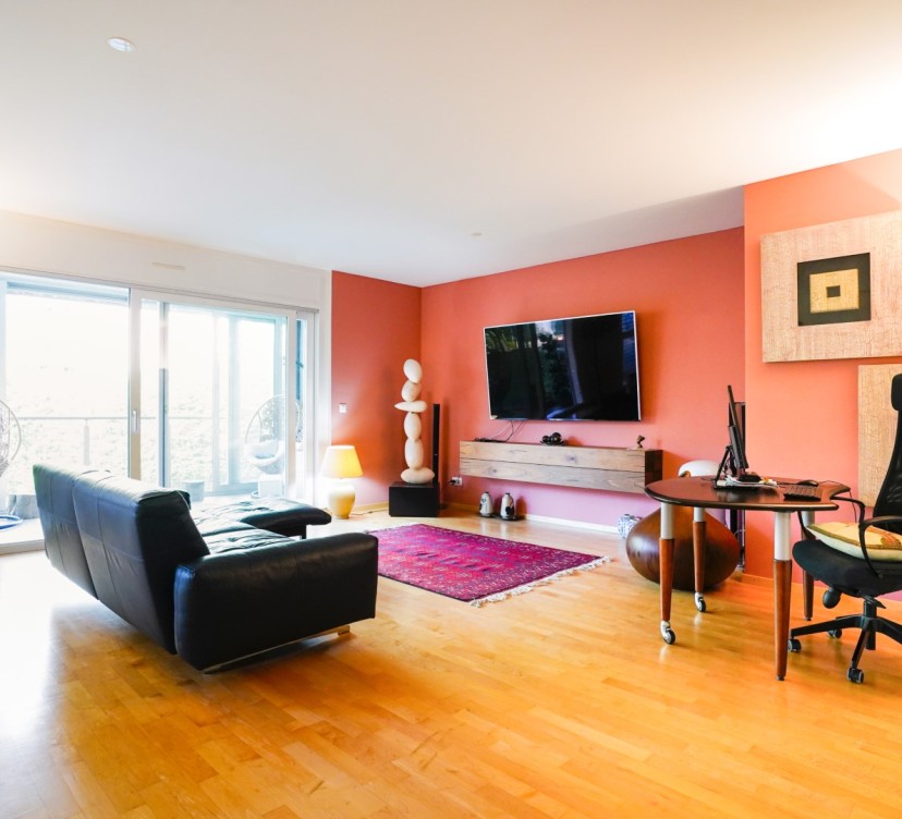 Appartement de 5 pièces au 2ème étage, avec ascenseur