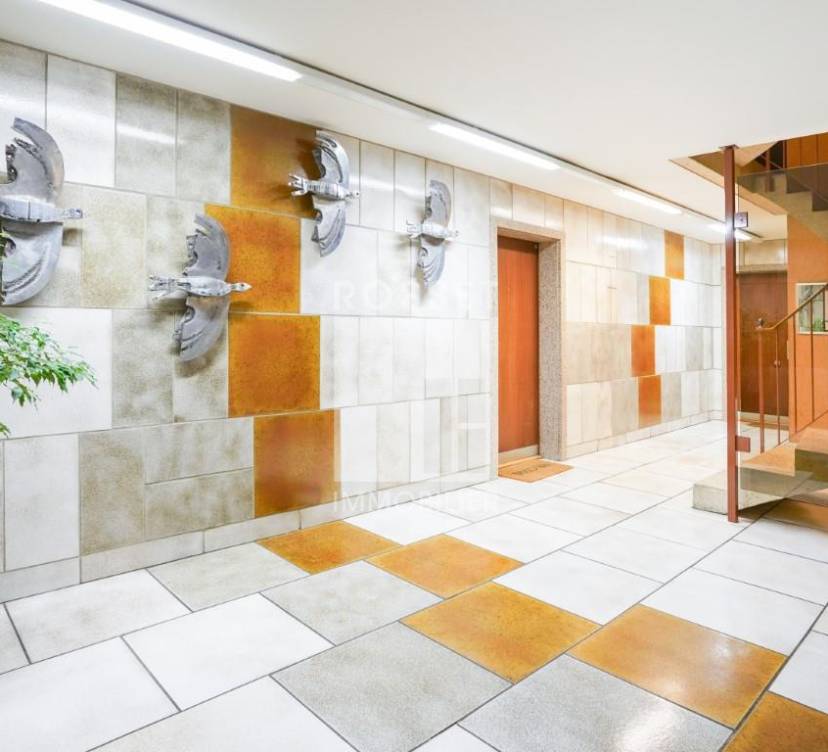 Appartement de 3 pièces au 2ème étage avec ascenseur