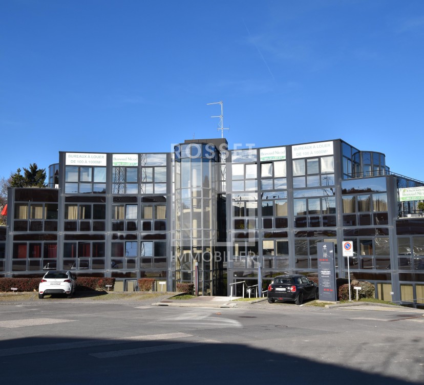 Locaux modulables dans un cadre verdoyant - Disponibles immédiatement Bail flexible - courte durée possible 