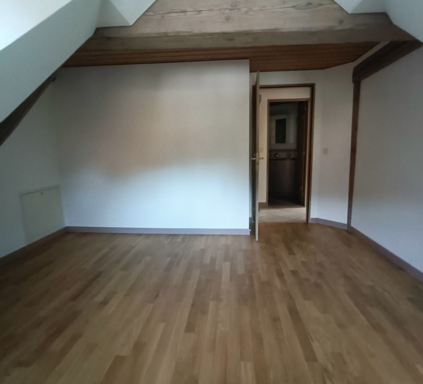 Appartement 5.5 pièces en duplex au 2ème étage 