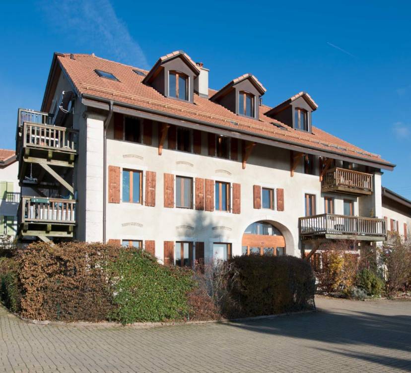 A louer, appartement de 4.5 pièces au rez-de-chaussée