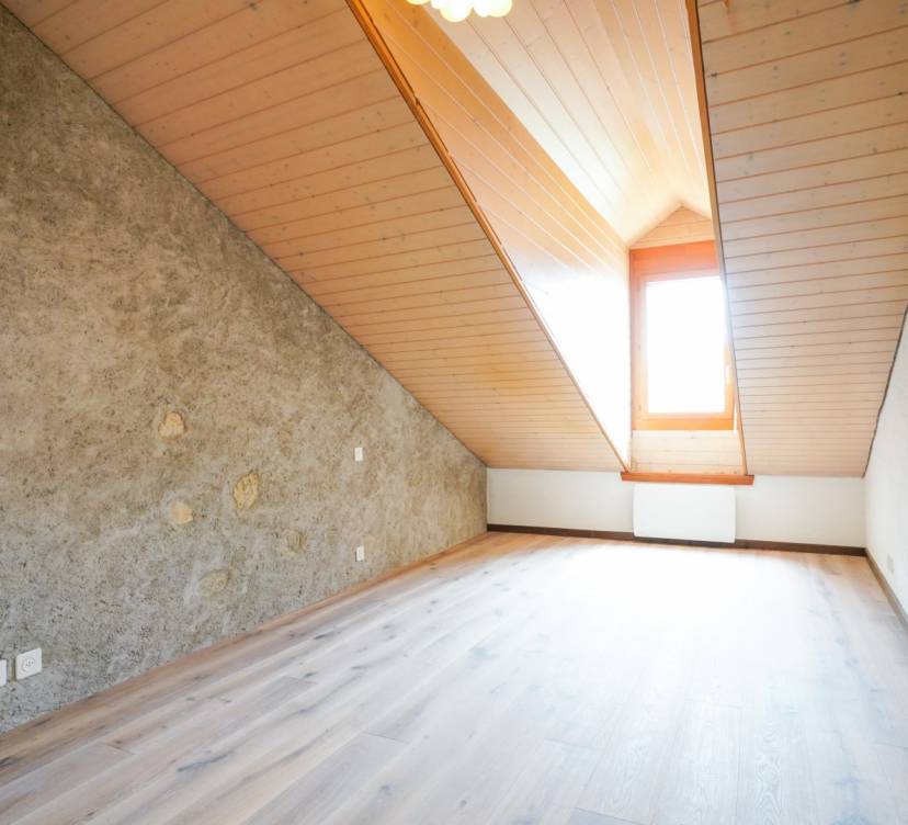 À LOUER - Charmant quadruplex de 4 pièces, 140 m² 