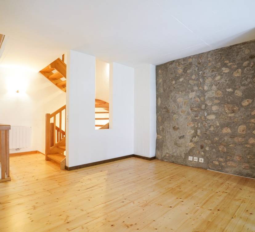 À LOUER - Charmant quadruplex de 4 pièces, 140 m² 