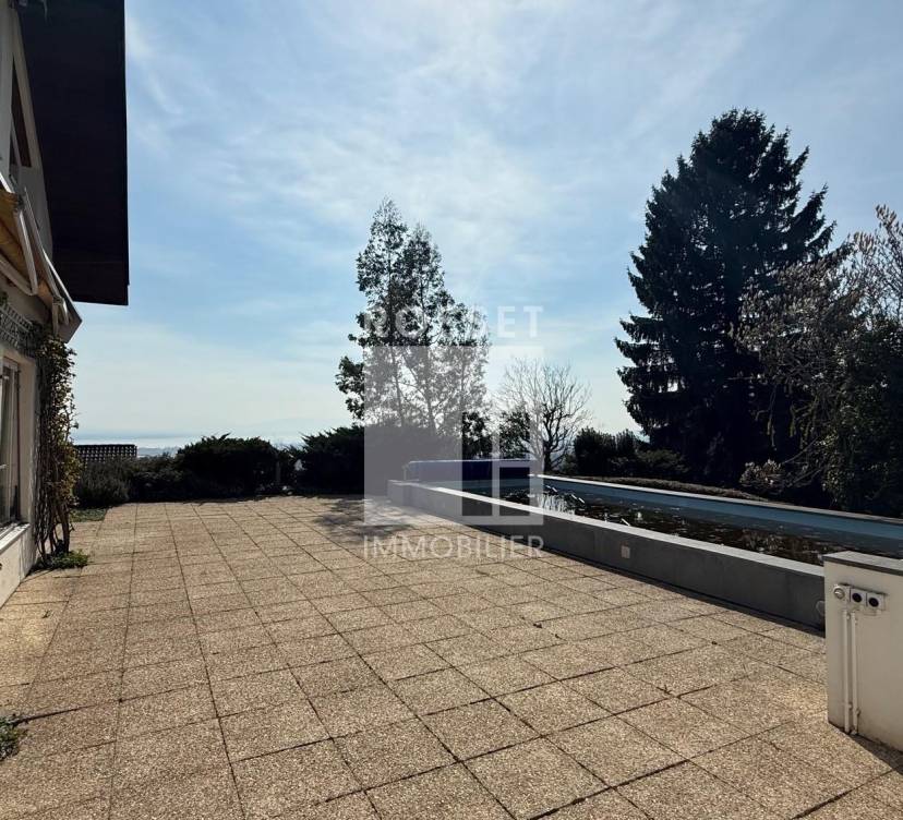 Magnifique villa individuelle avec piscine privative 
