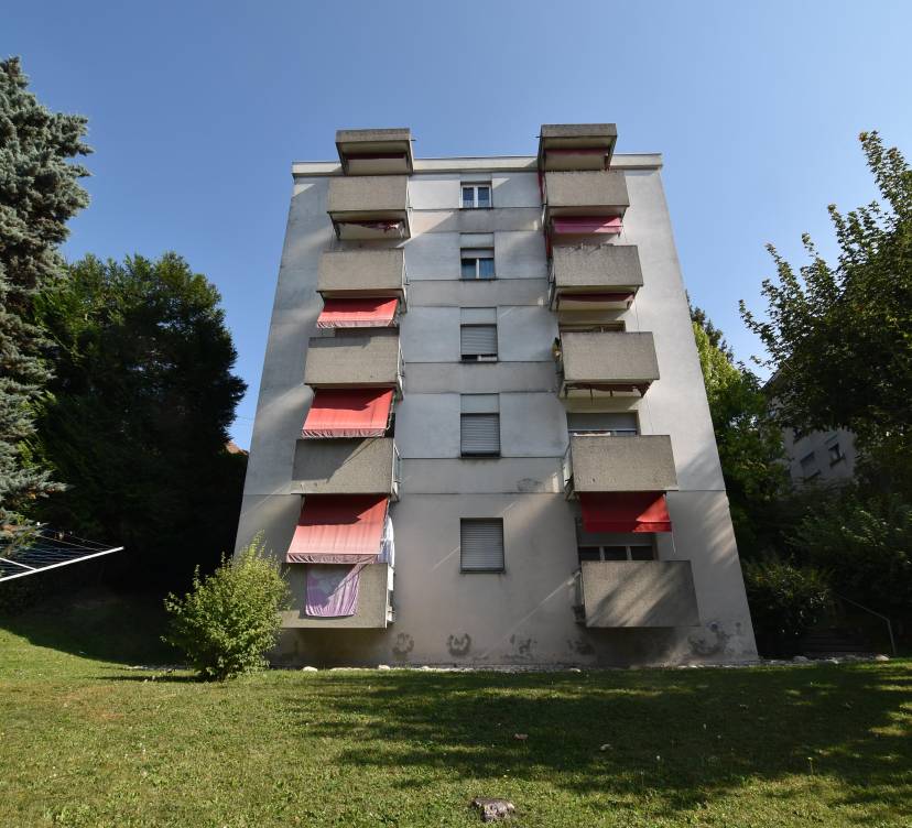 Appartement de 3 pièces au 1er étage 