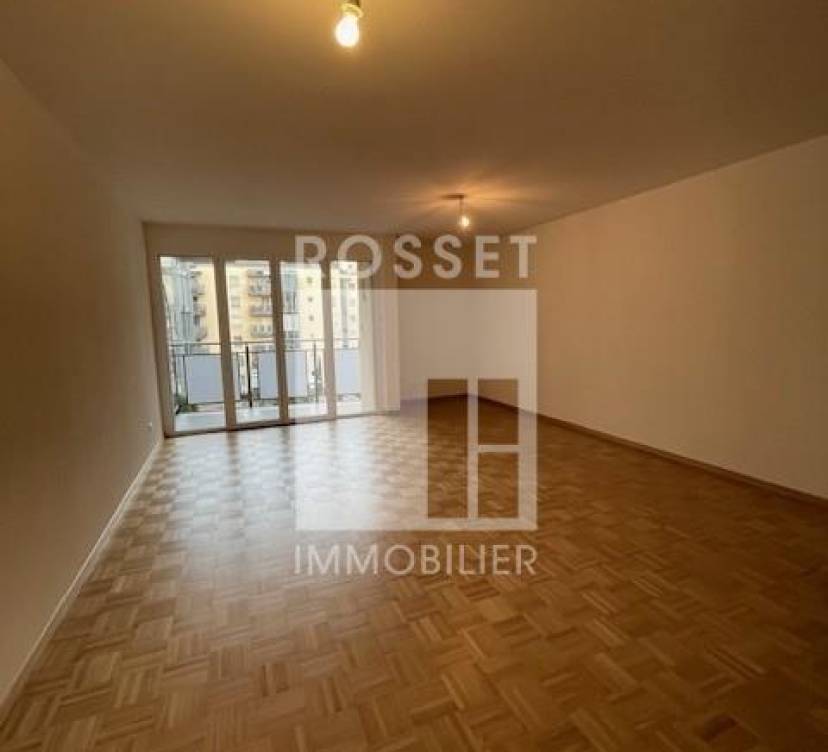 A LOUER ! Appartement de 2.5 pièces au 4ème étage