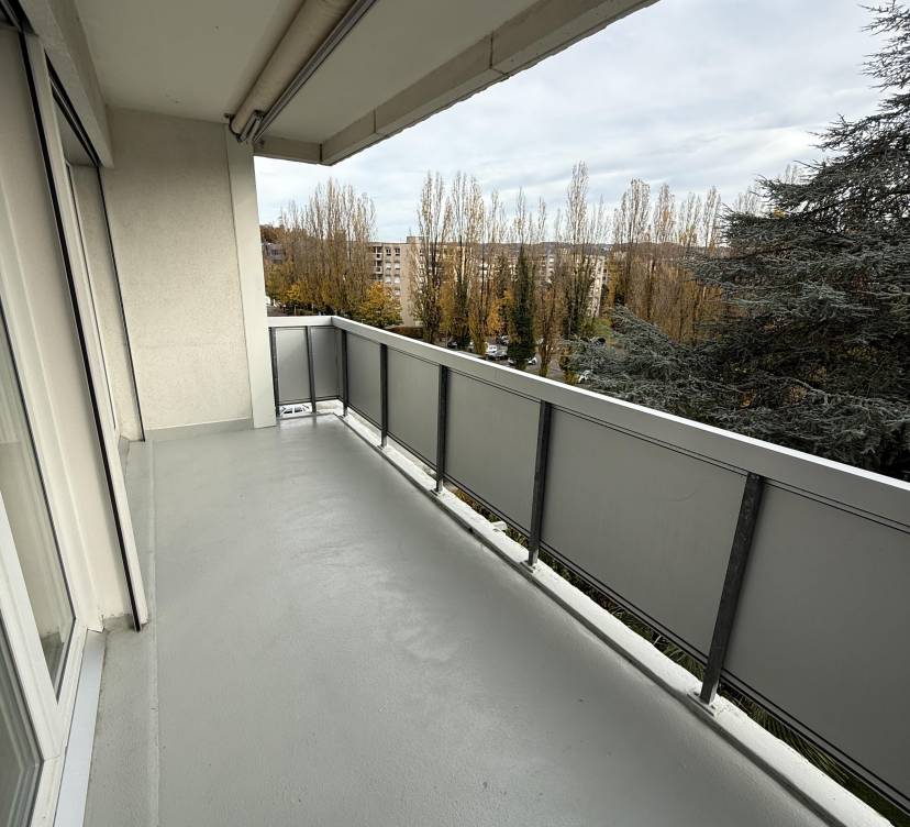 Appartement de 4.5 pièces au 3ème étage