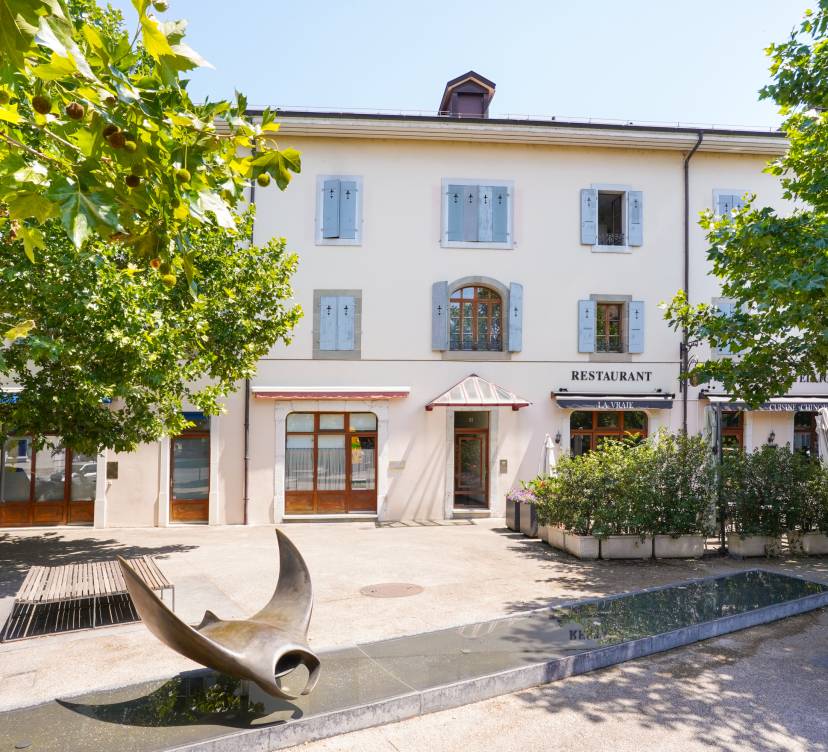 Dans un cadre de vie charmant au coeur de Carouge. Appartement de 4.5 pièces au 3ème étage