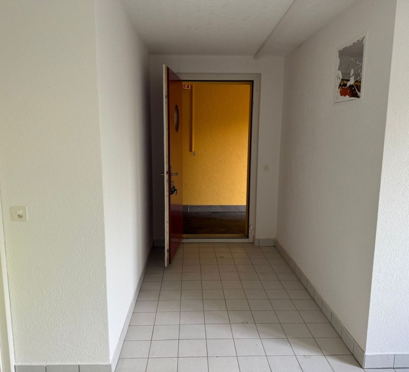 Local d\'env. 18 m² 