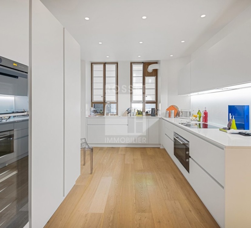 Somptueux appartement rénové au cœur de la vieille-ville