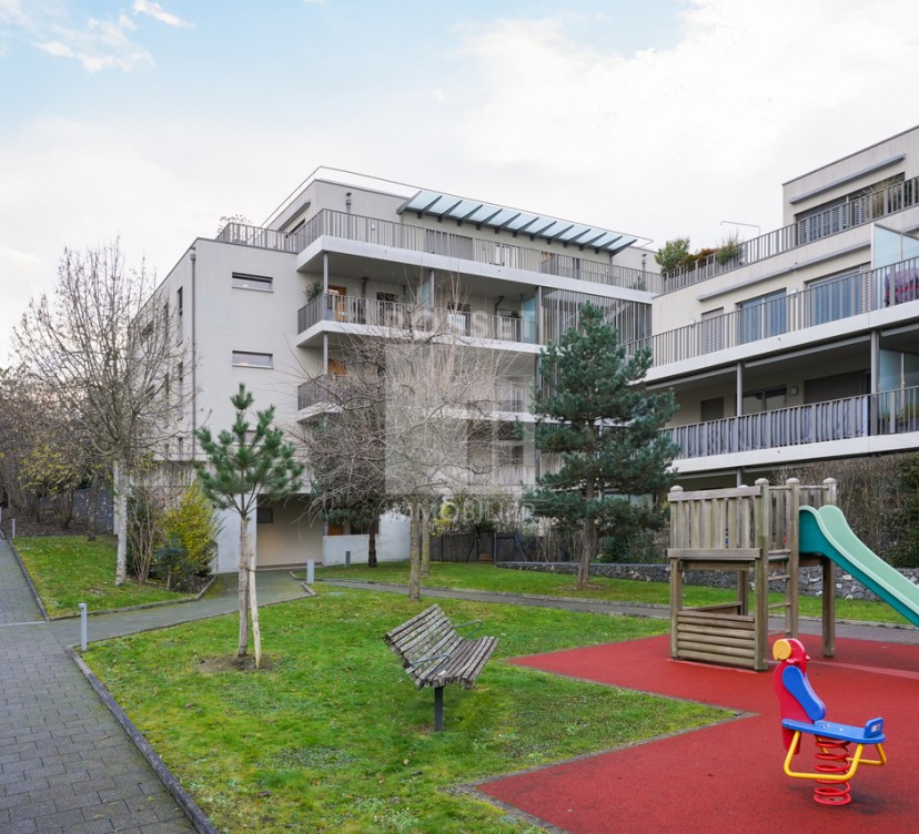 En exclusivité - Appartement de 5 pièces avec grande terrasse Exclusive - 5-room apartment with large terrace