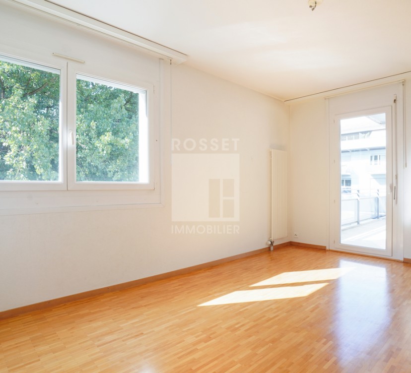 En Exclusivité : Beau 6 pièces avec une grande terrasse en pignon