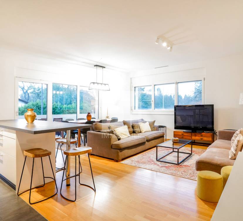 Exclusivité : Appartement de 6 pièces avec balcons aux Charmilles