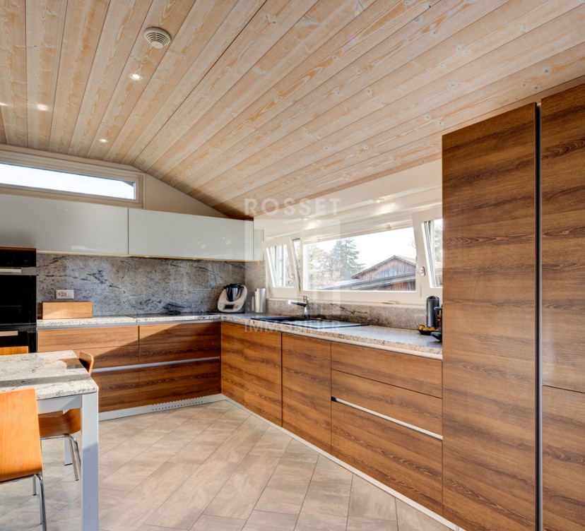 Exclusivité : Charmante villa mitoyenne au calme