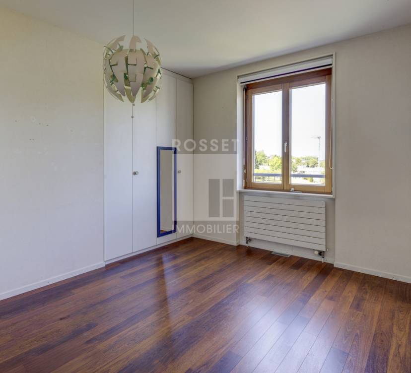 En Exclusivité : Duplex de 5 pièces au cœur de Plan-les-Ouates